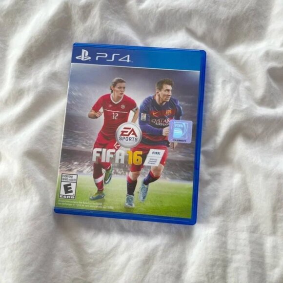 PS4 FIFA 16 Game